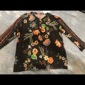 Johnny Was 3/4 sleeve Henley NWT XS